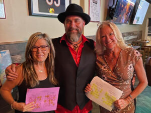 ace with two women winners for aces mingo mingle